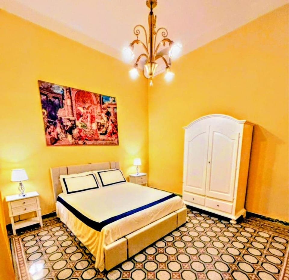 Bed, Photo of the whole room, Bedroom, wardrobe