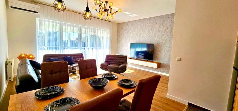 TV and multimedia, Living room, Dining area