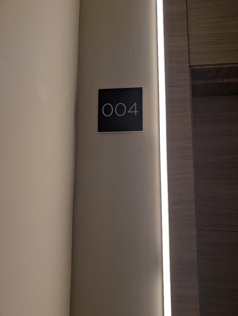 Logo/Certificate/Sign