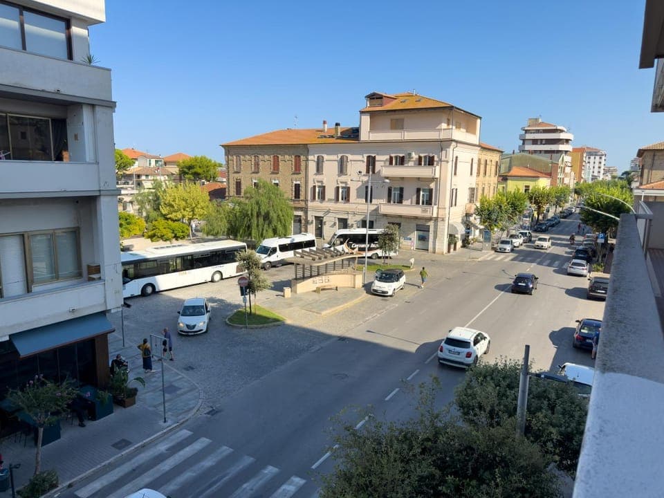 Neighbourhood, City view, Street view, Location