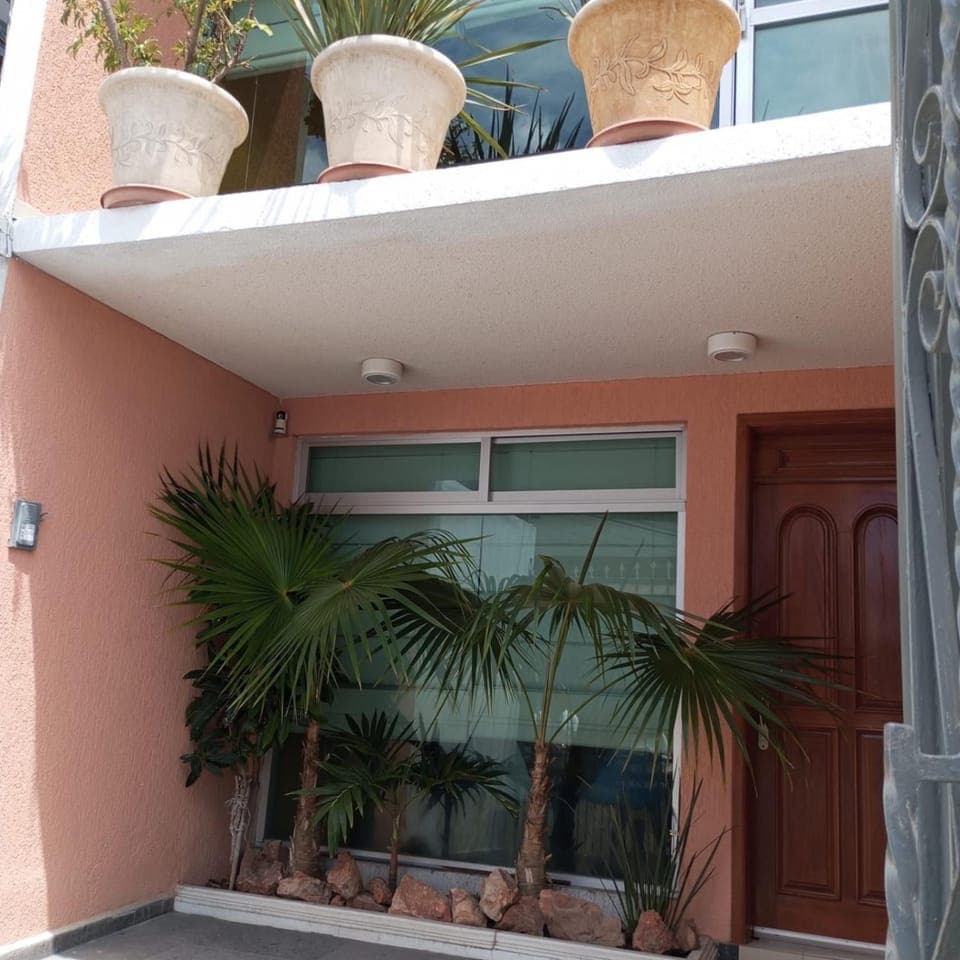 Property building, Facade/entrance