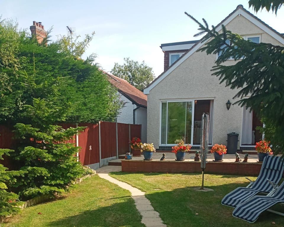 Property building, Day