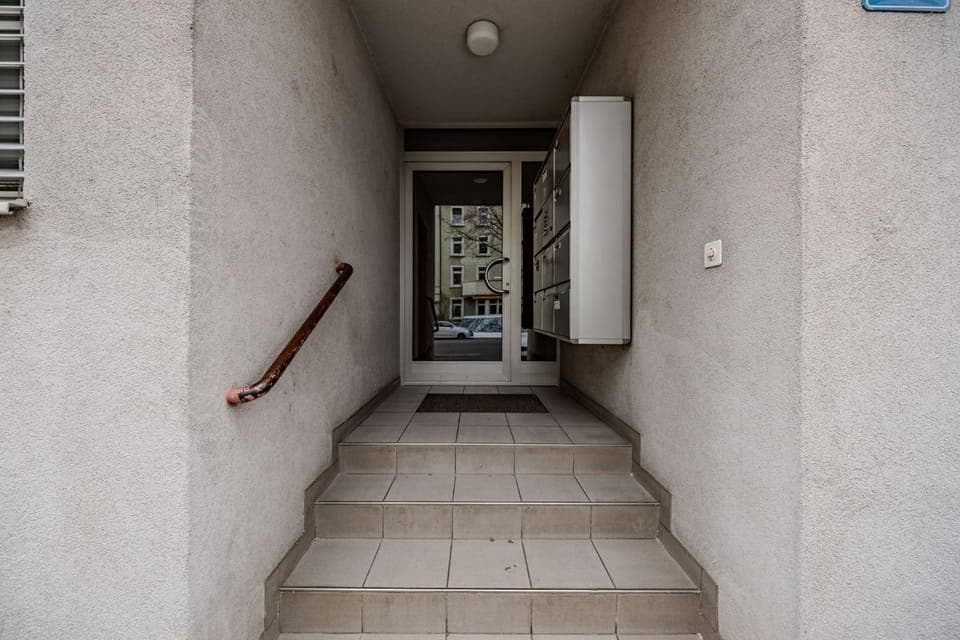 Property building, Facade/entrance, On site