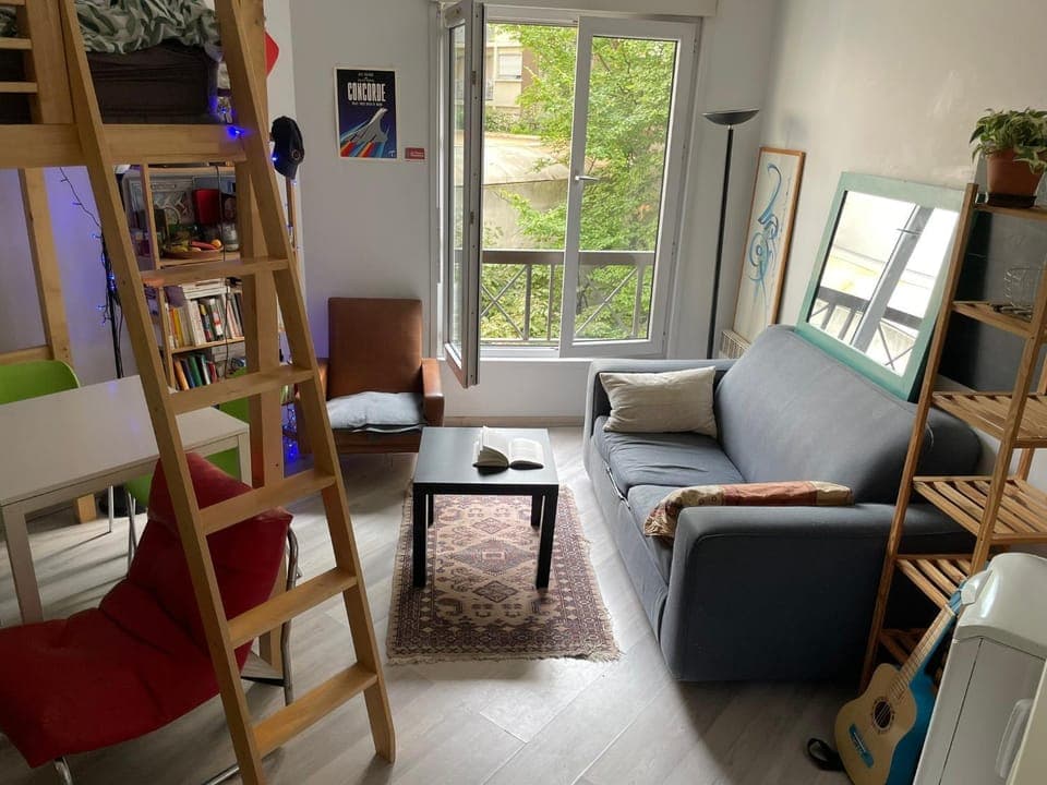 Bed, Library, Living room, Photo of the whole room, Seating area, Bedroom, bunk bed