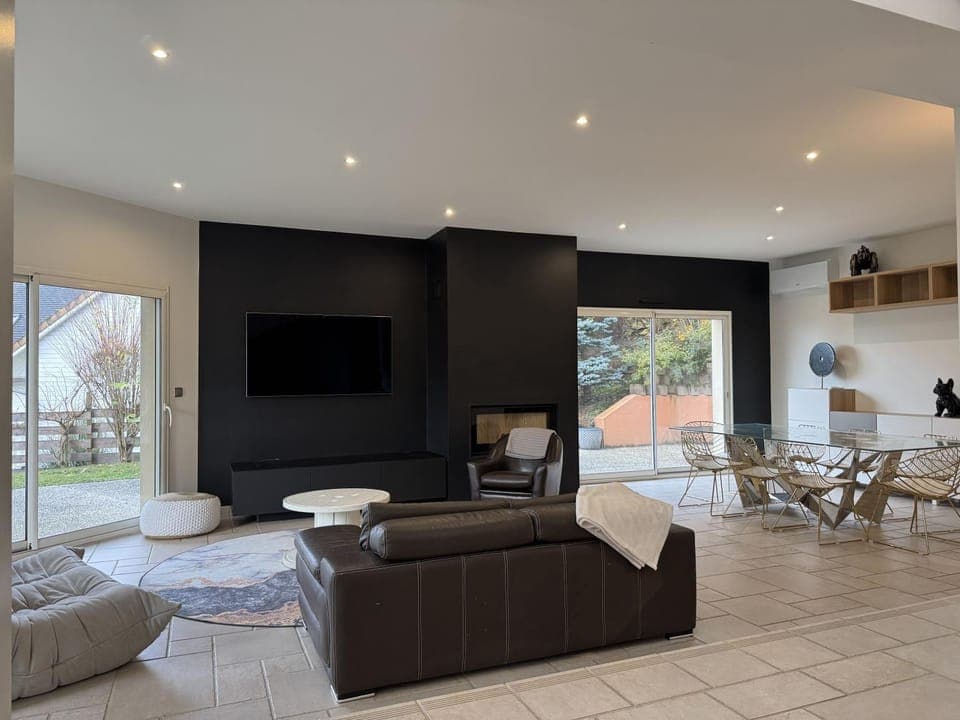 TV and multimedia, Living room