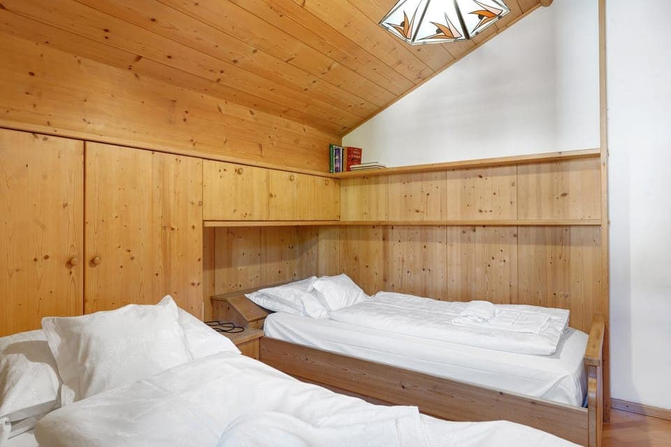 Property building, Living room, Bedroom