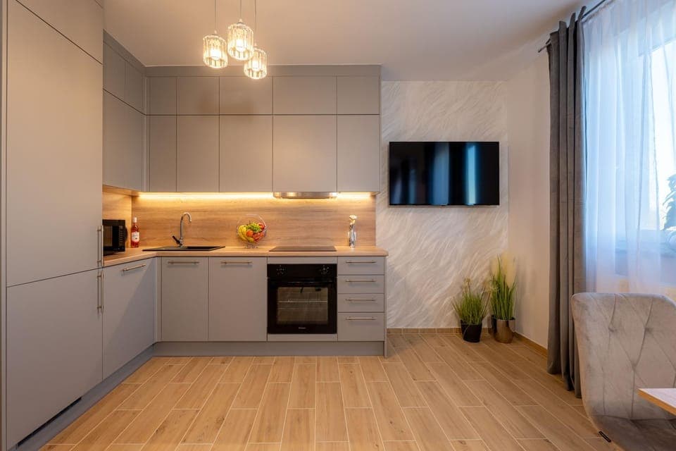 TV and multimedia, Kitchen or kitchenette, stove