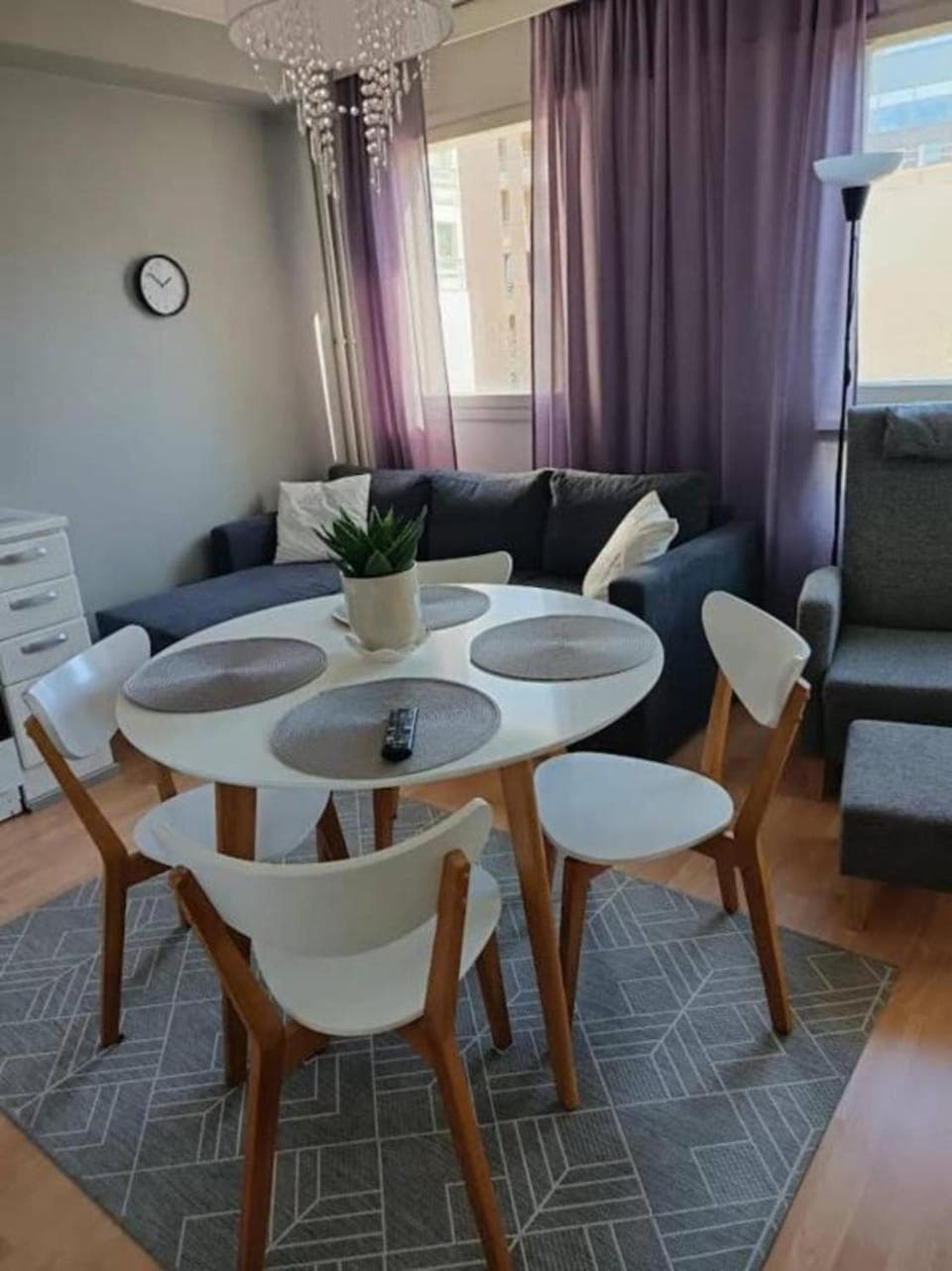 Living room, Dining area