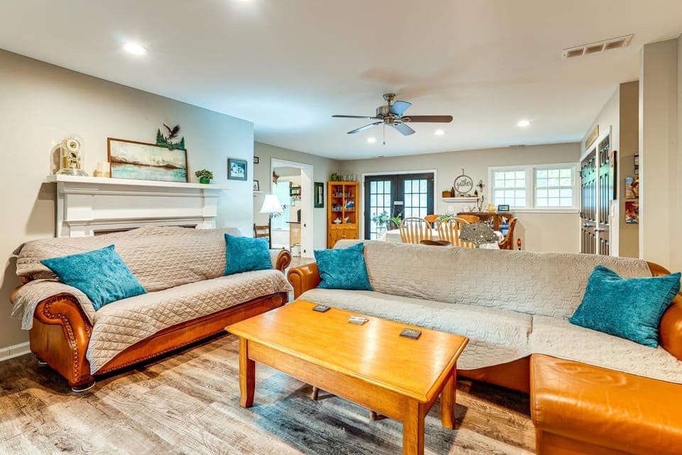Pet-Friendly Otter Creek Rec Area Retreat House in Indiana