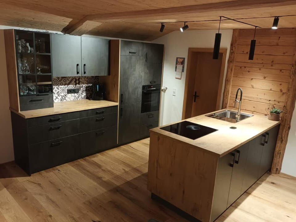 Kitchen or kitchenette, Living room