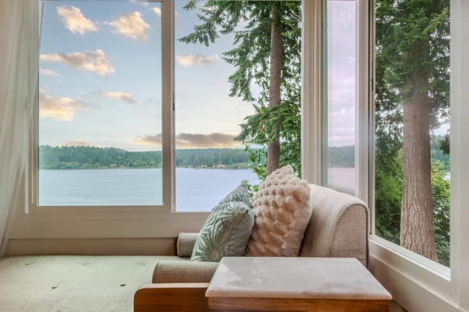 Day, Natural landscape, View (from property/room), Living room, Seating area, Sea view
