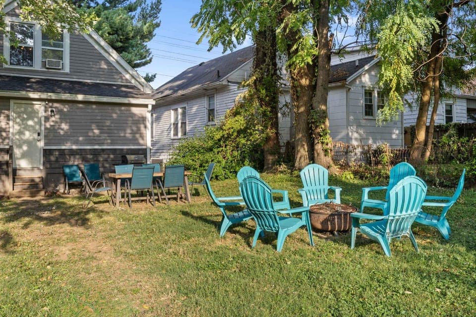 Louisville Haven With BBQ Fire Pit & Private Yard House in Louisville