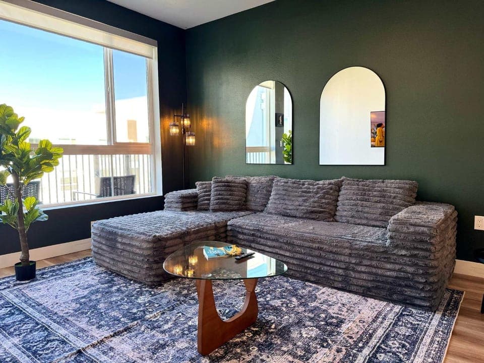 TV and multimedia, View (from property/room), Balcony/Terrace, Living room, Decorative detail, Seating area