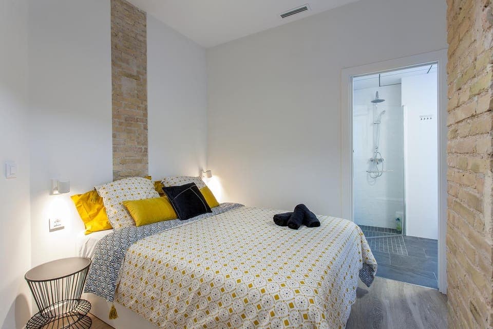 Bathroom, Bedroom