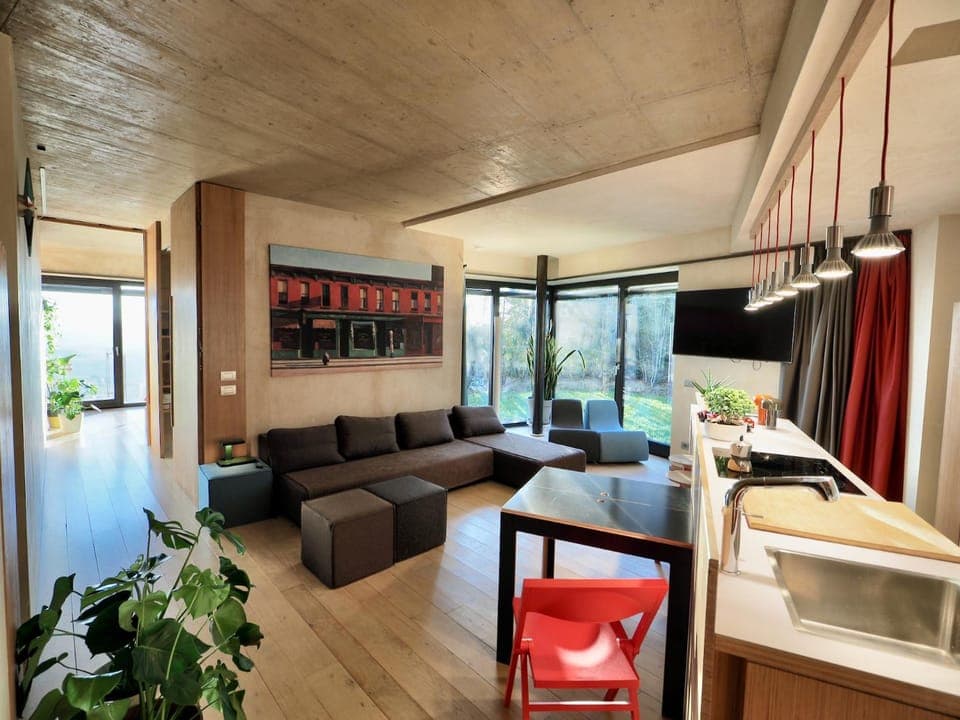 TV and multimedia, Living room, Dining area