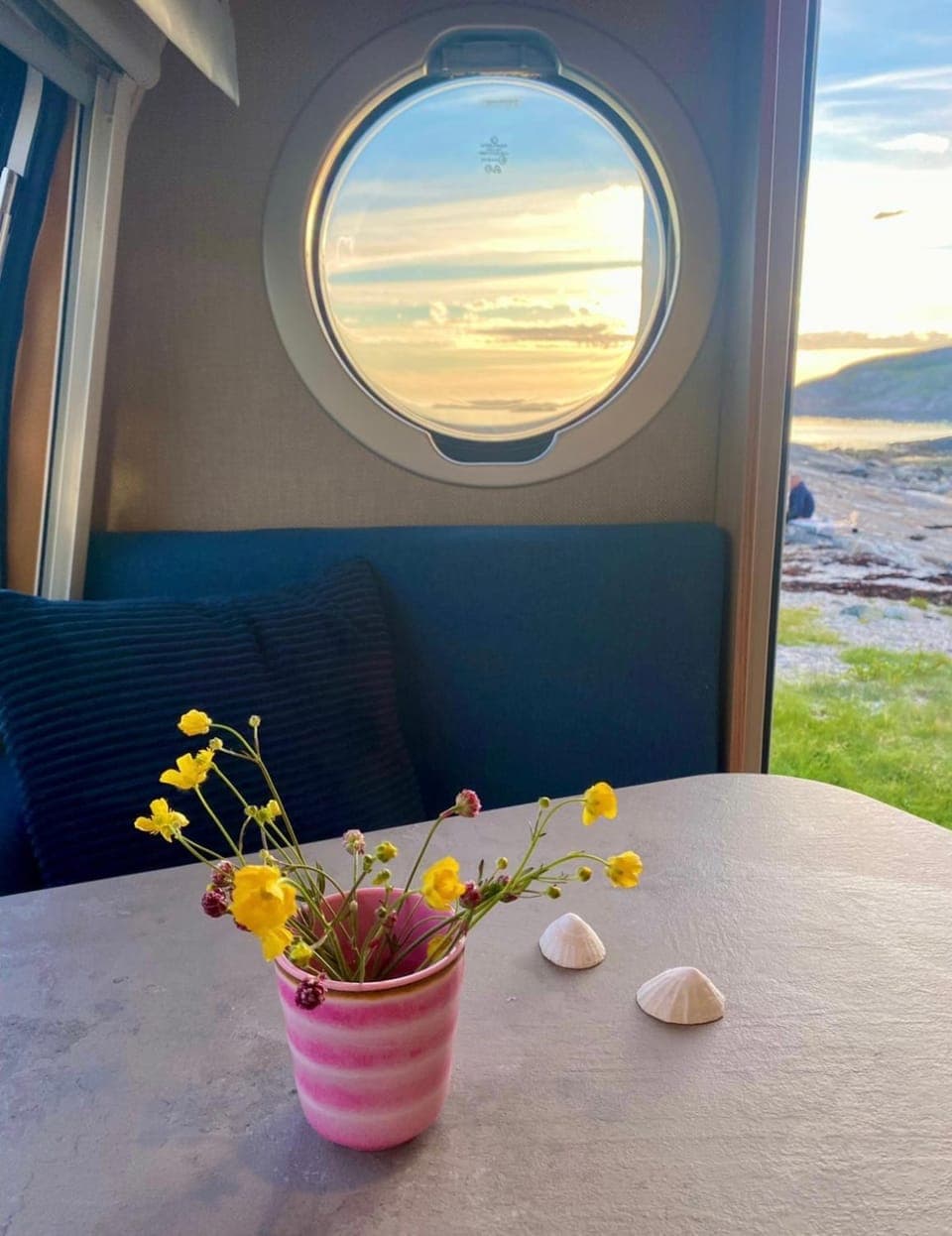 Enkel, romslig og smart campingvogn Campground/ 
RV Resort in Lofoten