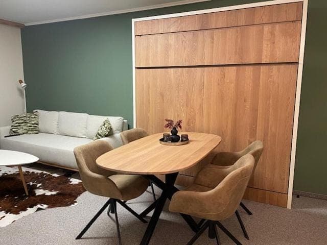 Living room, Seating area, Dining area