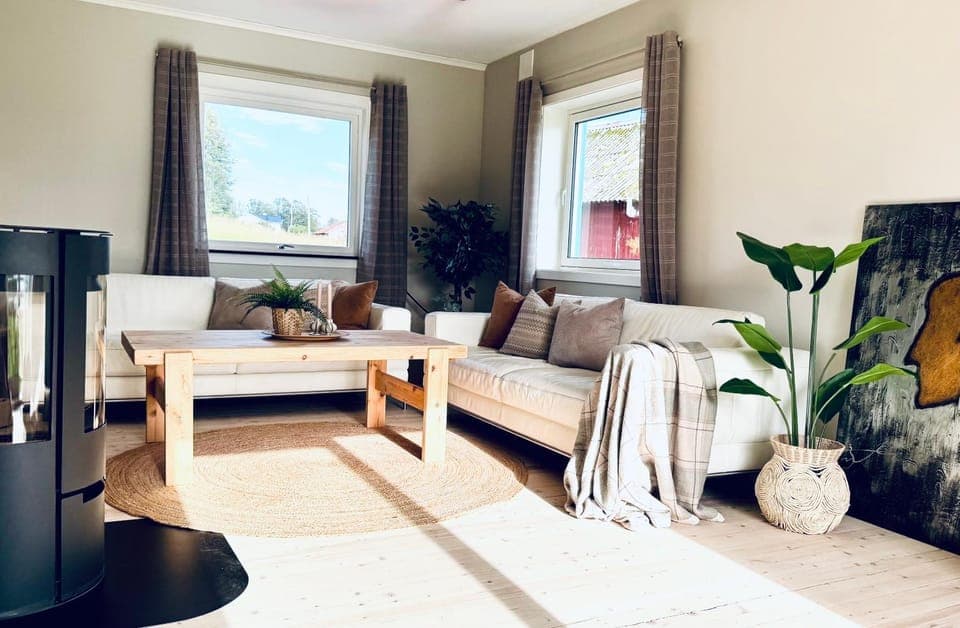 Living room, Seating area, heating