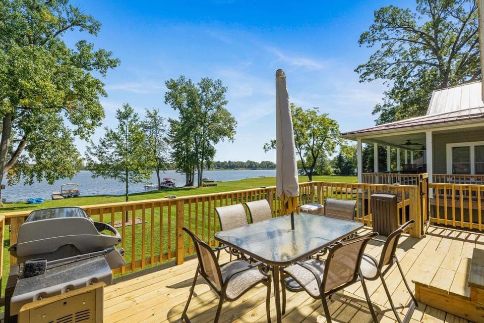 Patio, Day, Natural landscape, View (from property/room), Balcony/Terrace, Lake view