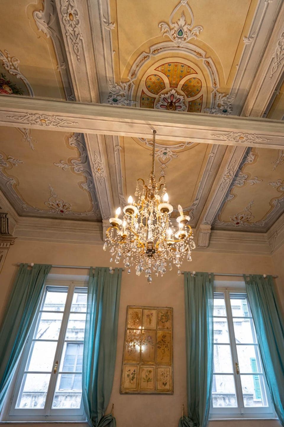 Living room, Decorative detail