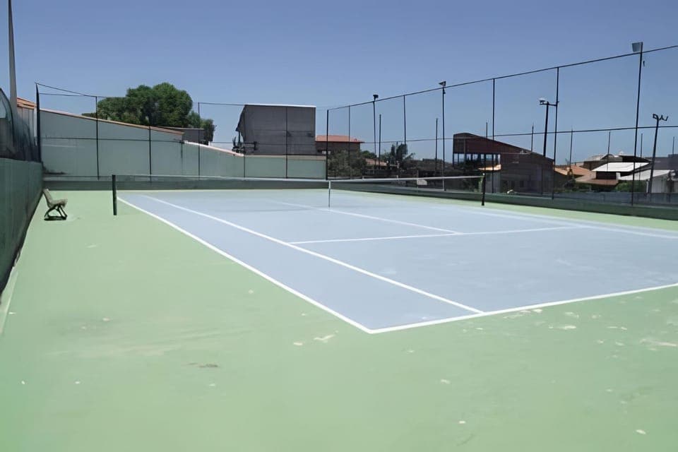 Tennis court