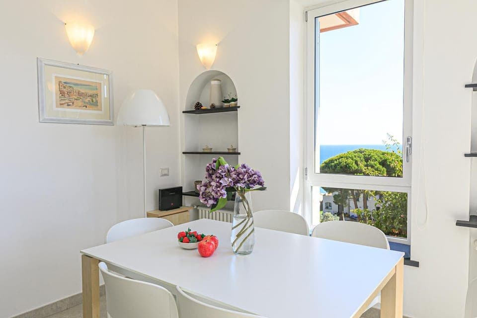 Dining area, Sea view