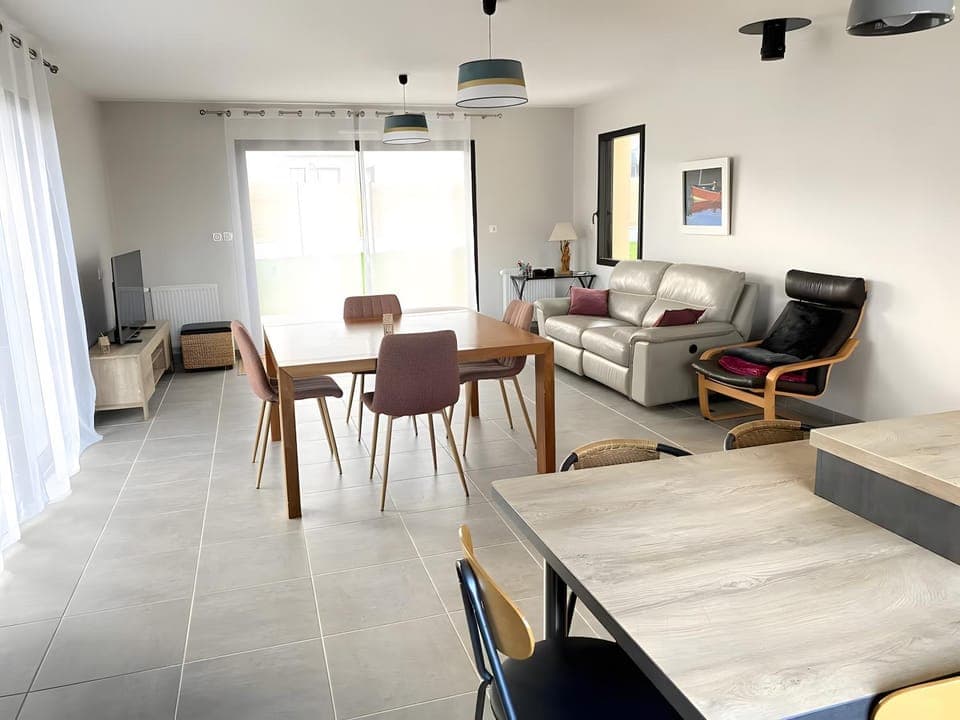 Property building, Living room