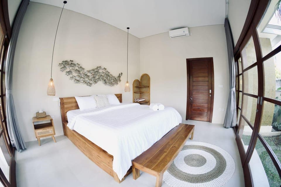 Bed, Bedroom, air conditioner