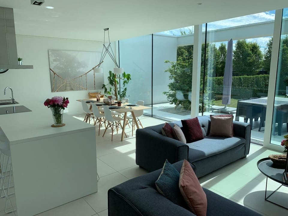 Living room, Photo of the whole room, Seating area