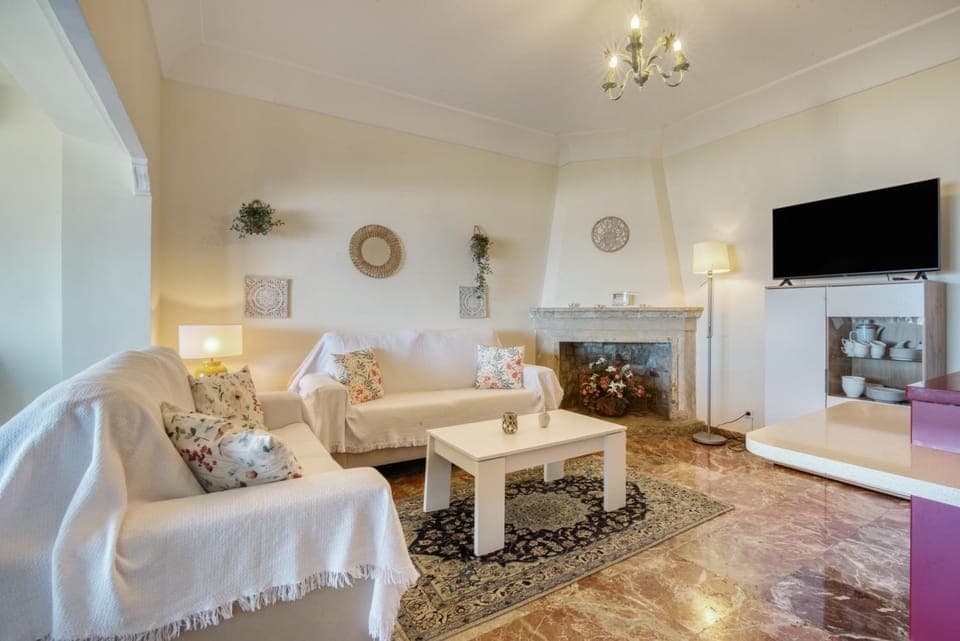 Property building, Living room