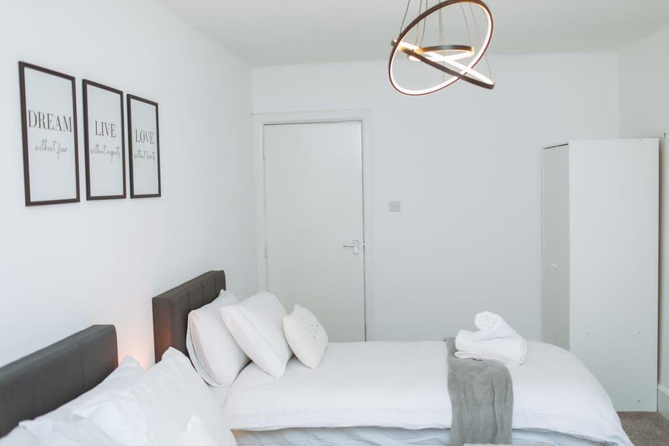 Bed, Photo of the whole room, Bedroom, towels, wardrobe