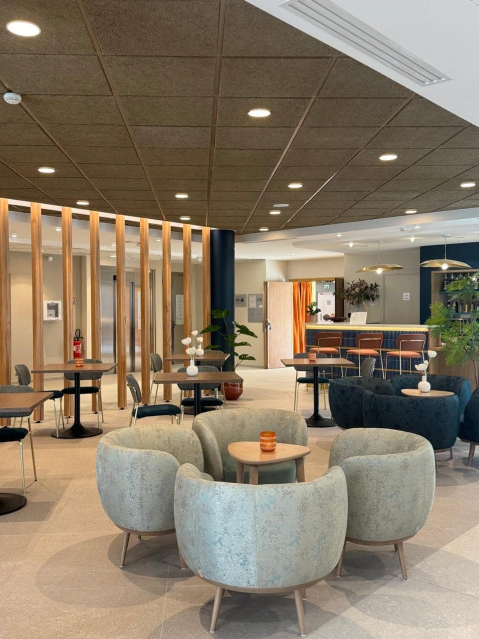 Lobby or reception, Internal: Not applicable to any particular room