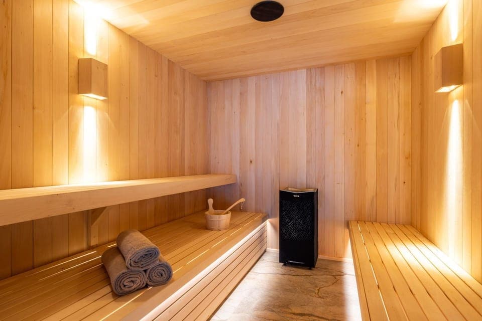 Sauna, Sauna, Spa and wellness centre/facilities