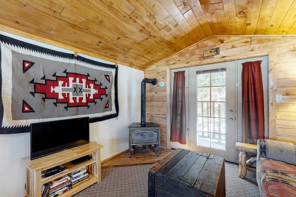 The Dragonfly Studio Hotel in South Fork