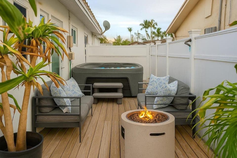 Patio, View (from property/room)