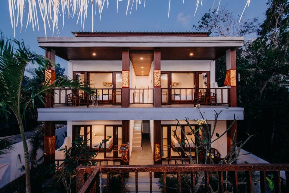 Property building, Balcony/Terrace