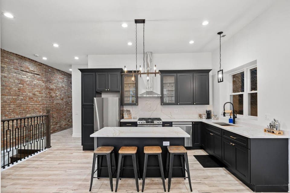 Coffee/tea facilities, Kitchen or kitchenette, Food