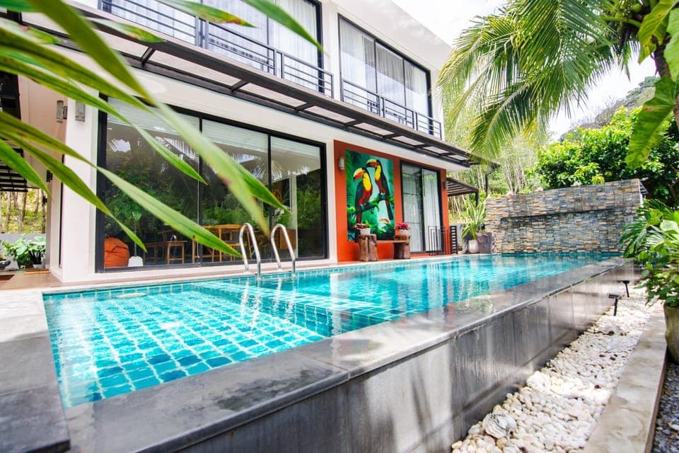 Pool view, Swimming pool