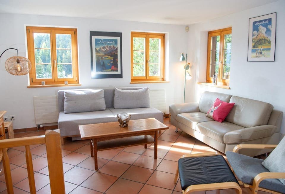 Communal lounge/ TV room, Living room