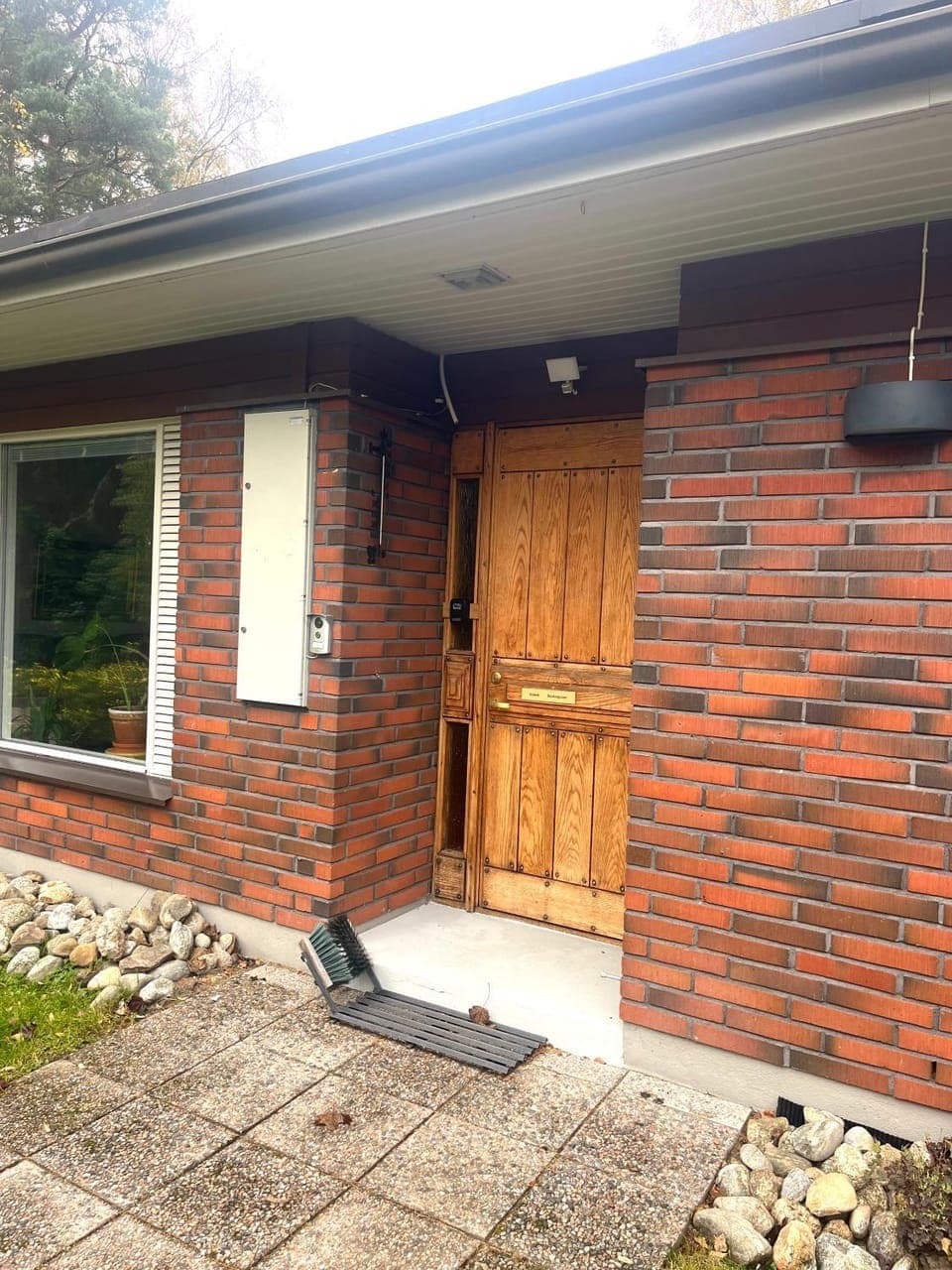Facade/entrance