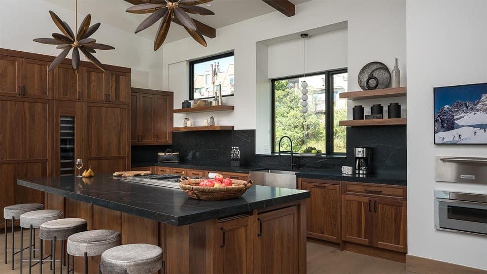 Dining area, stove, kitchen