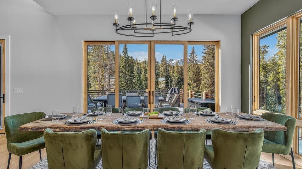 Day, View (from property/room), Dining area