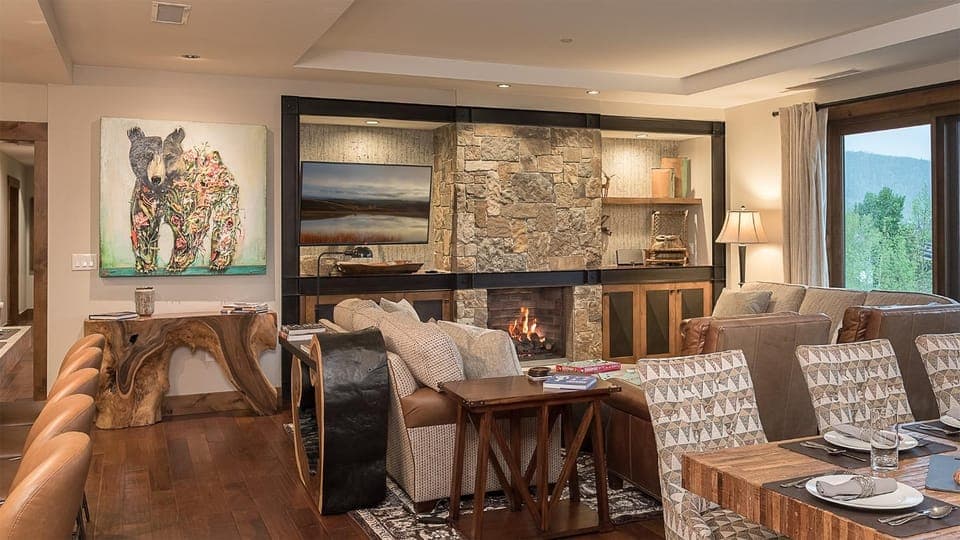 TV and multimedia, Living room, Seating area, fireplace
