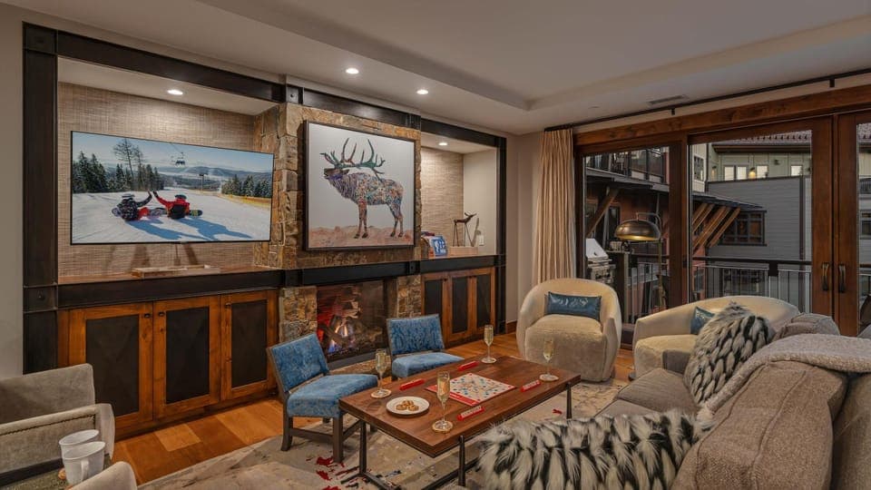 TV and multimedia, View (from property/room), Balcony/Terrace, fireplace, furniture