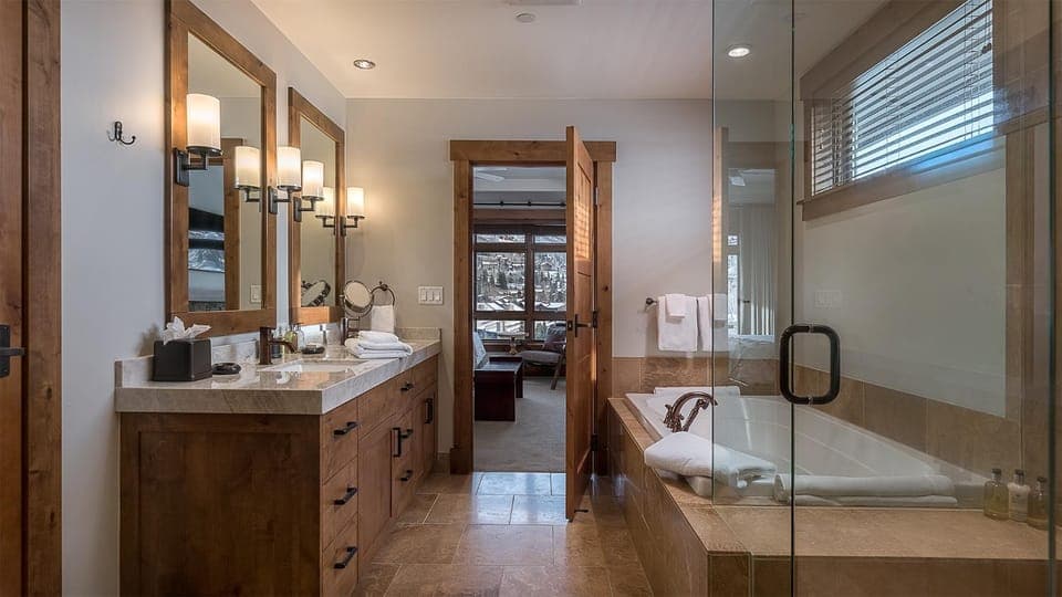 Shower, Bathroom, Bath, towels