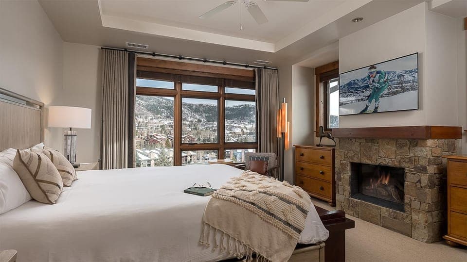 Bed, View (from property/room), Bedroom, Mountain view, fireplace