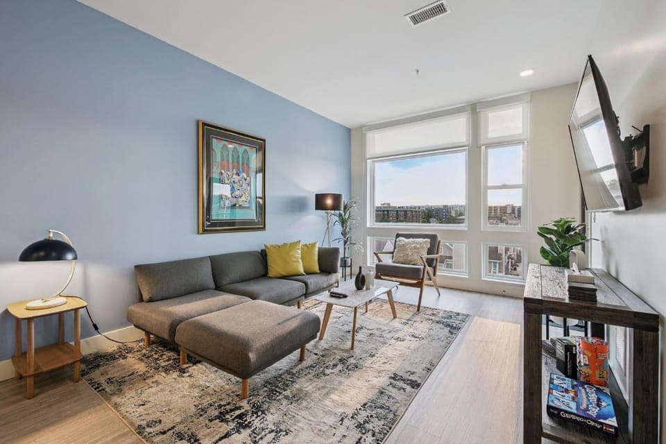 TV and multimedia, Living room, Seating area