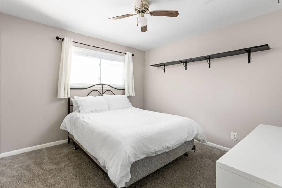 Bed, Bedroom, wardrobe