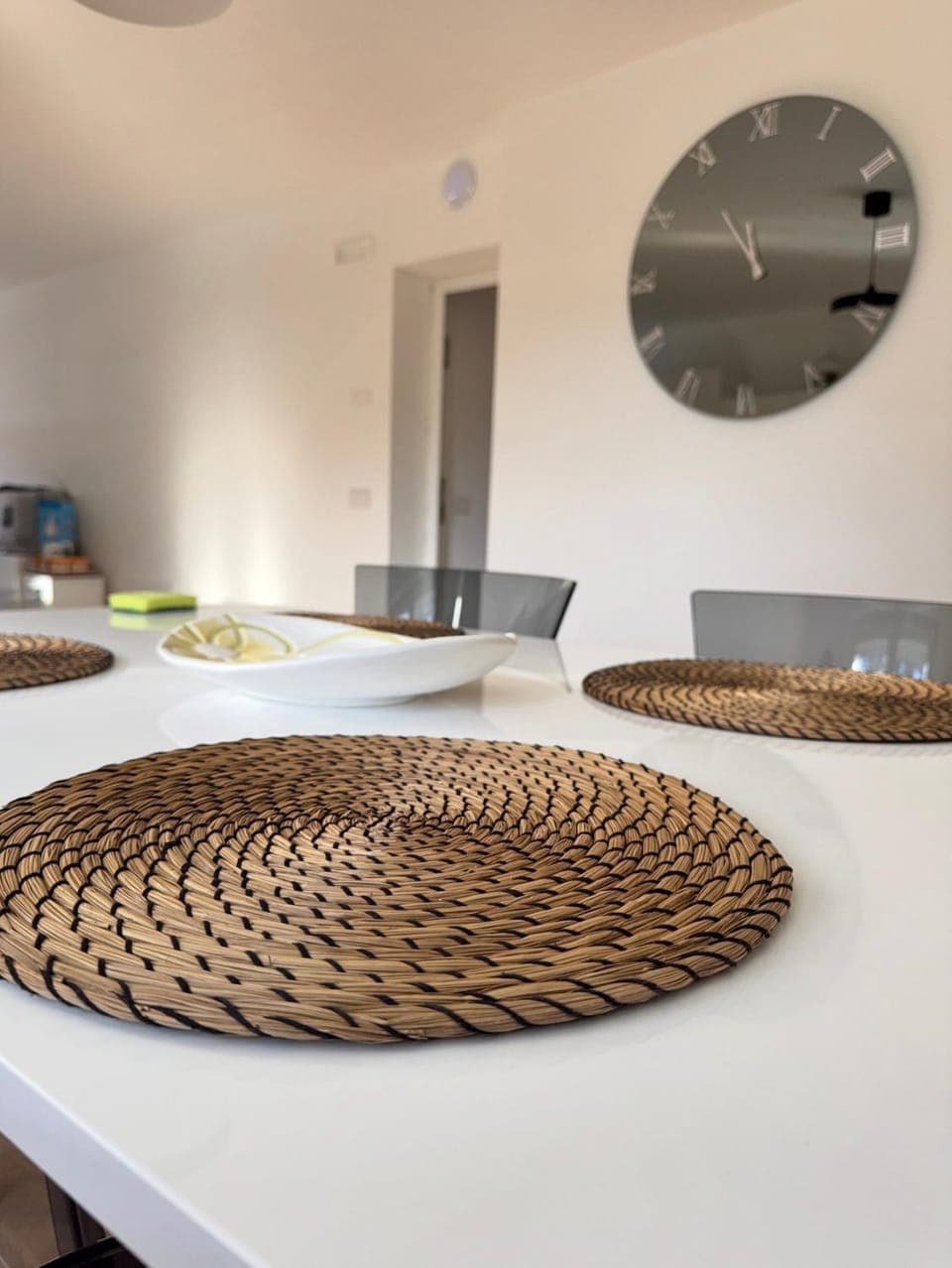 Decorative detail, Dining area