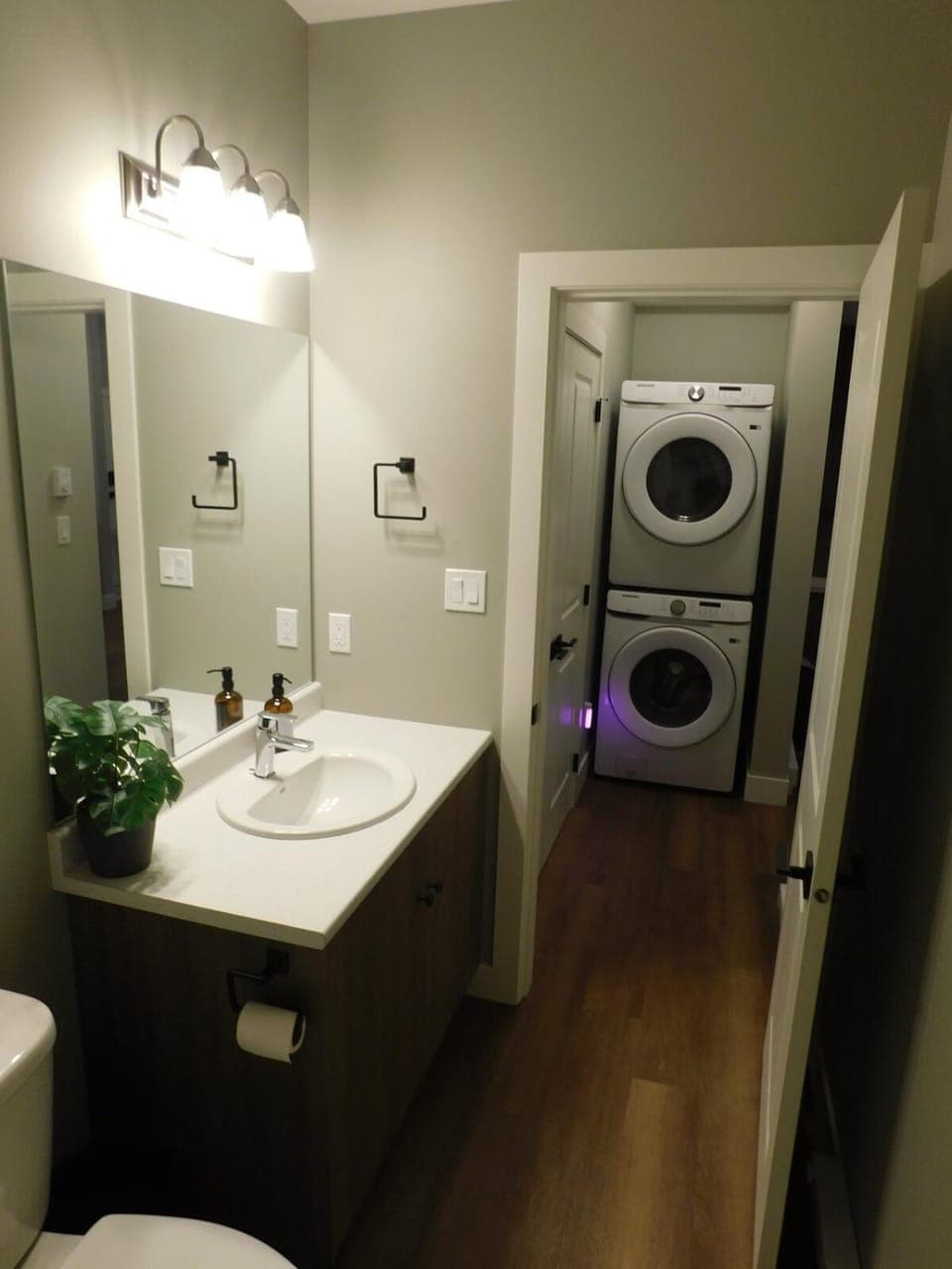 Bathroom, washing machine, dryer